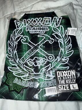 DIXXON Men’s Green & Black Plaid Button-Down Shirt